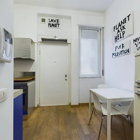 Apartment Melzo 8 - Bilocale Porta Venezia Milan
